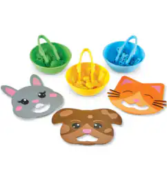 Learning Resources Игра за фина моторика - Храни приятелите